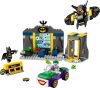 76272 LEGO® Batman™ A Denevérbarlang™, Batman™, Batgirl™ és Joker™